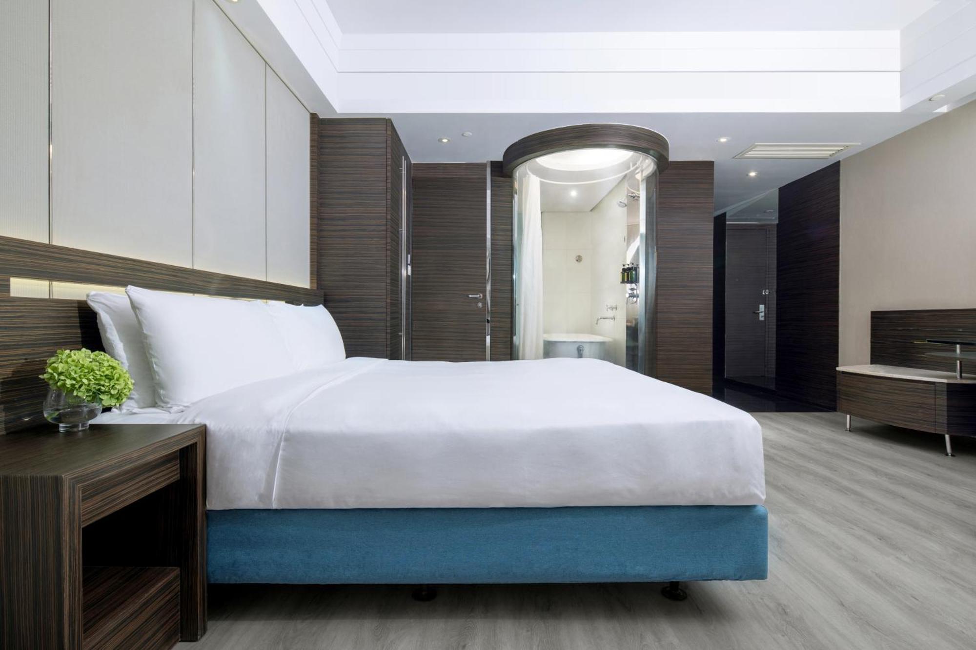 Nina Hotel Tsuen Wan West Hongkong Zewnętrze zdjęcie Deluxe Room