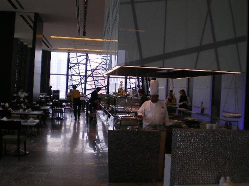 Nina Hotel Tsuen Wan West Hongkong Zewnętrze zdjęcie The interior of the restaurant
