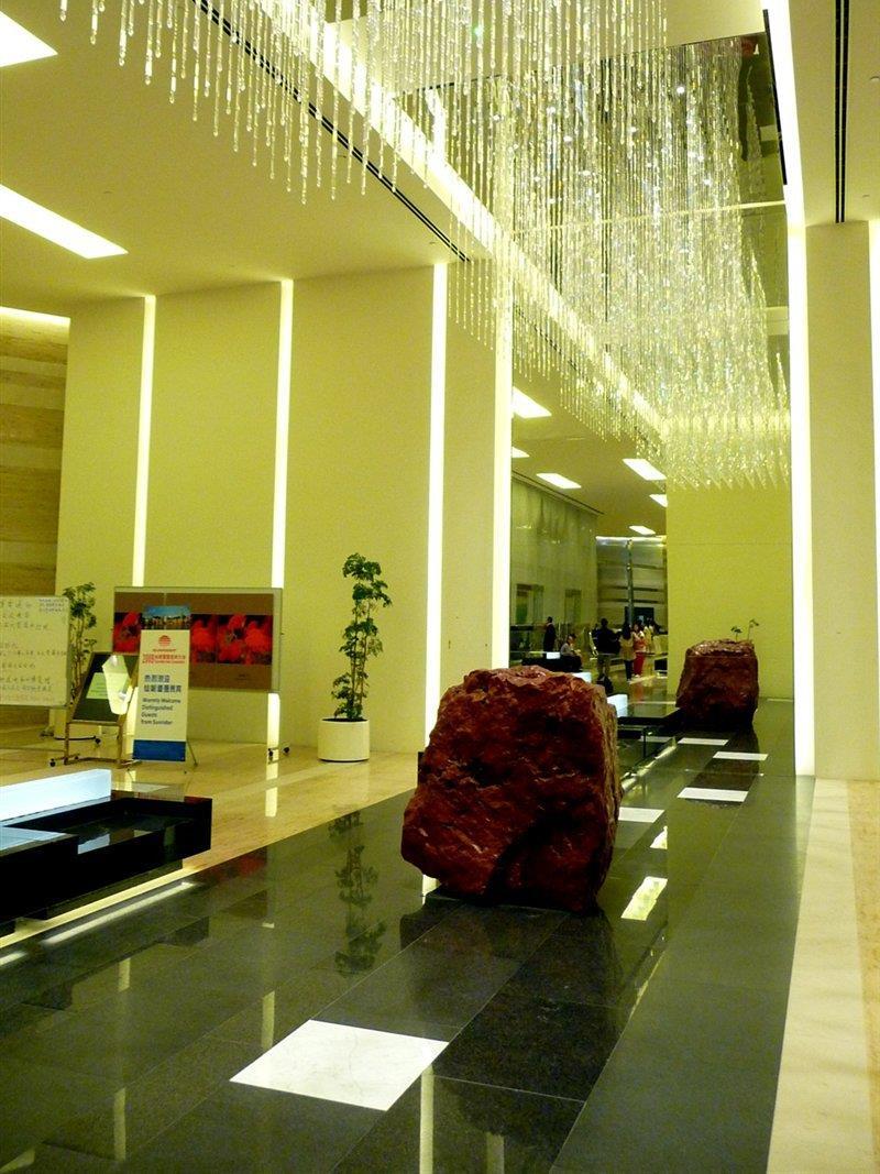 Nina Hotel Tsuen Wan West Hongkong Zewnętrze zdjęcie The lobby of the hotel
