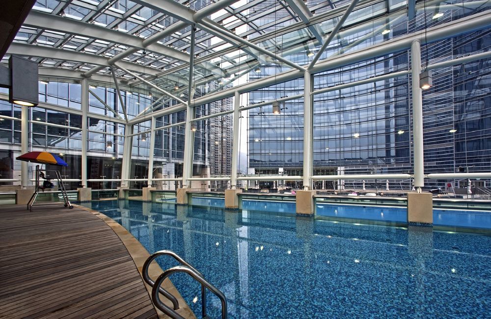 Nina Hotel Tsuen Wan West Hongkong Zewnętrze zdjęcie The swimming pool